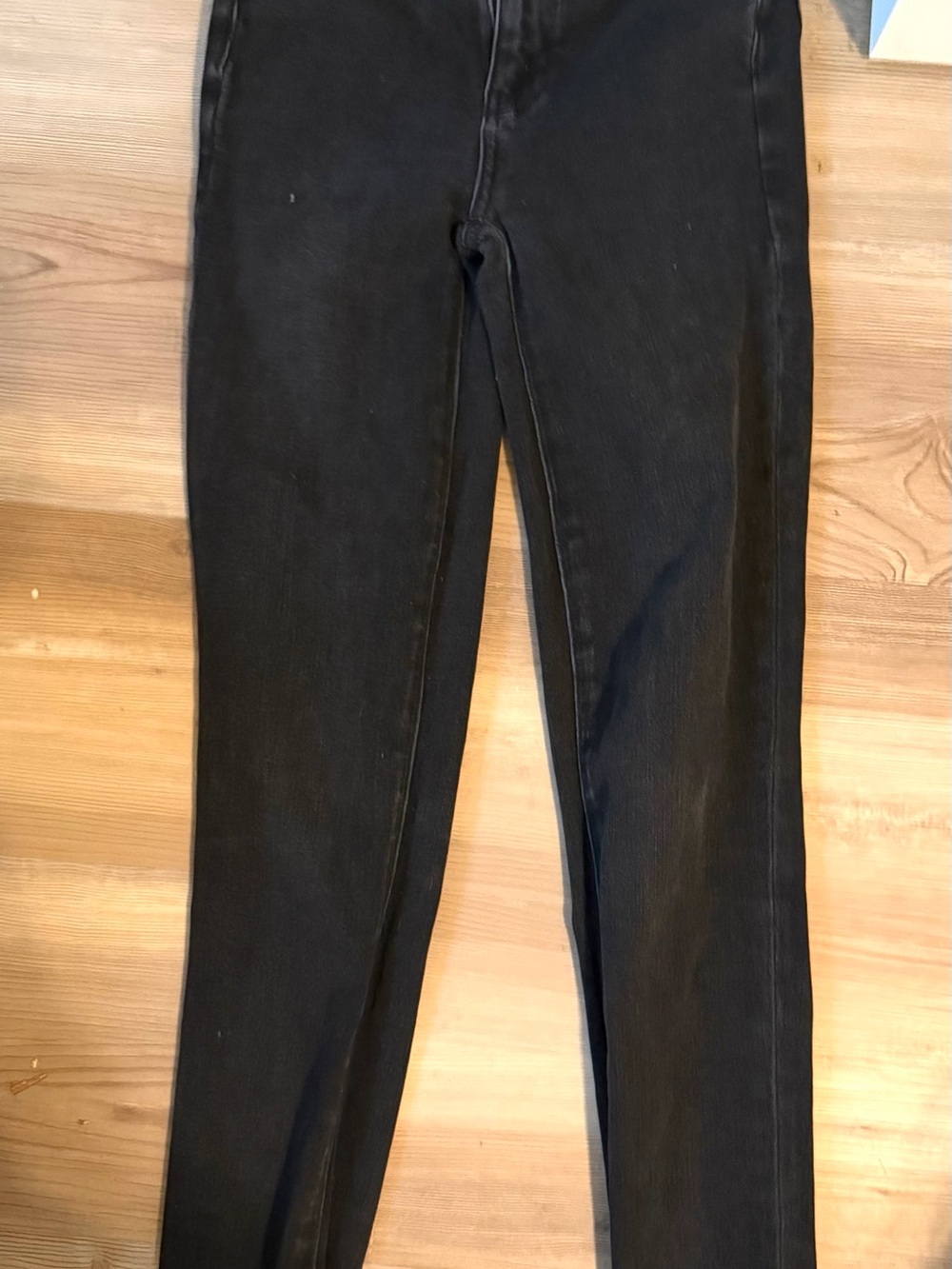 American Eagle Outfitters Black Skinny Jeans size 00